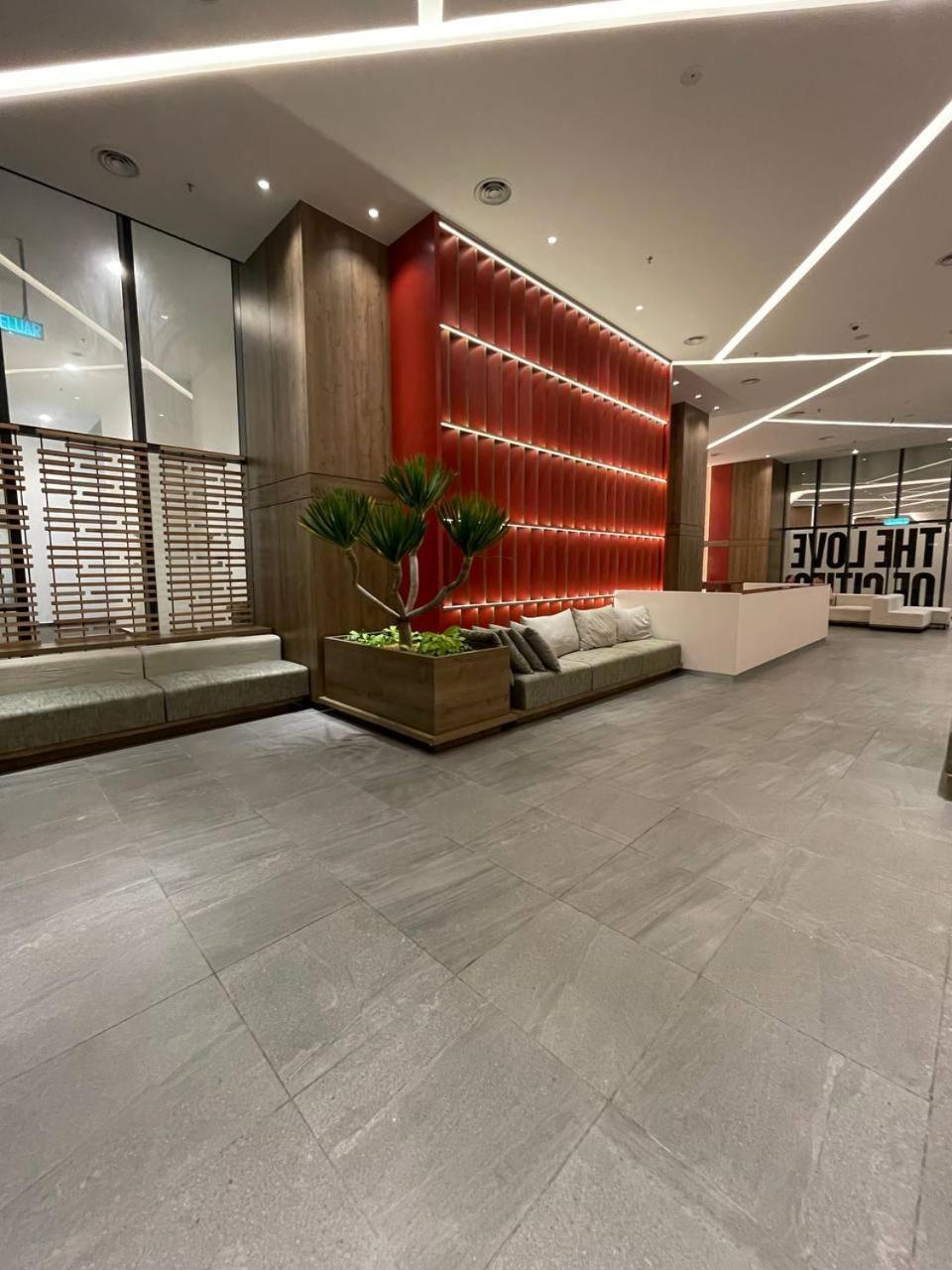 The Nest At The Shore Kk Cbd Seaview With Balcony Apartment